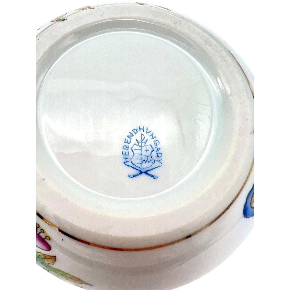 Herend Porcelain Round Trinket Box Bonbonniere Queen Victoria Green Rim  4.25" D - Picture 5 of 9